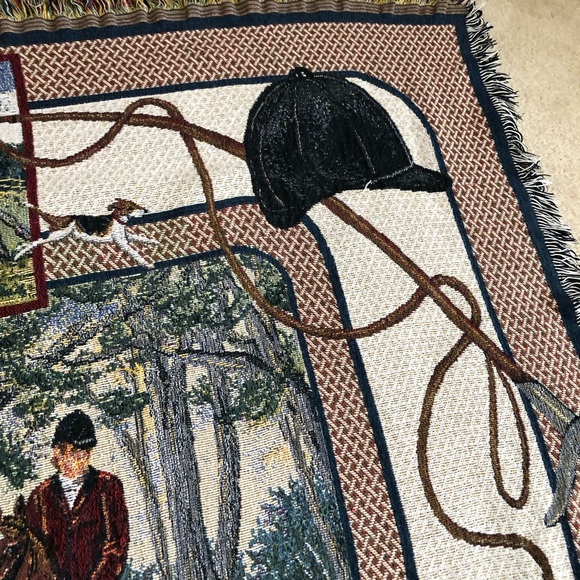 Tapestry Throw Blanket Equestrian Horses Riders Dogs Fox Hunt 48" X 58” - Picture 3 of 9